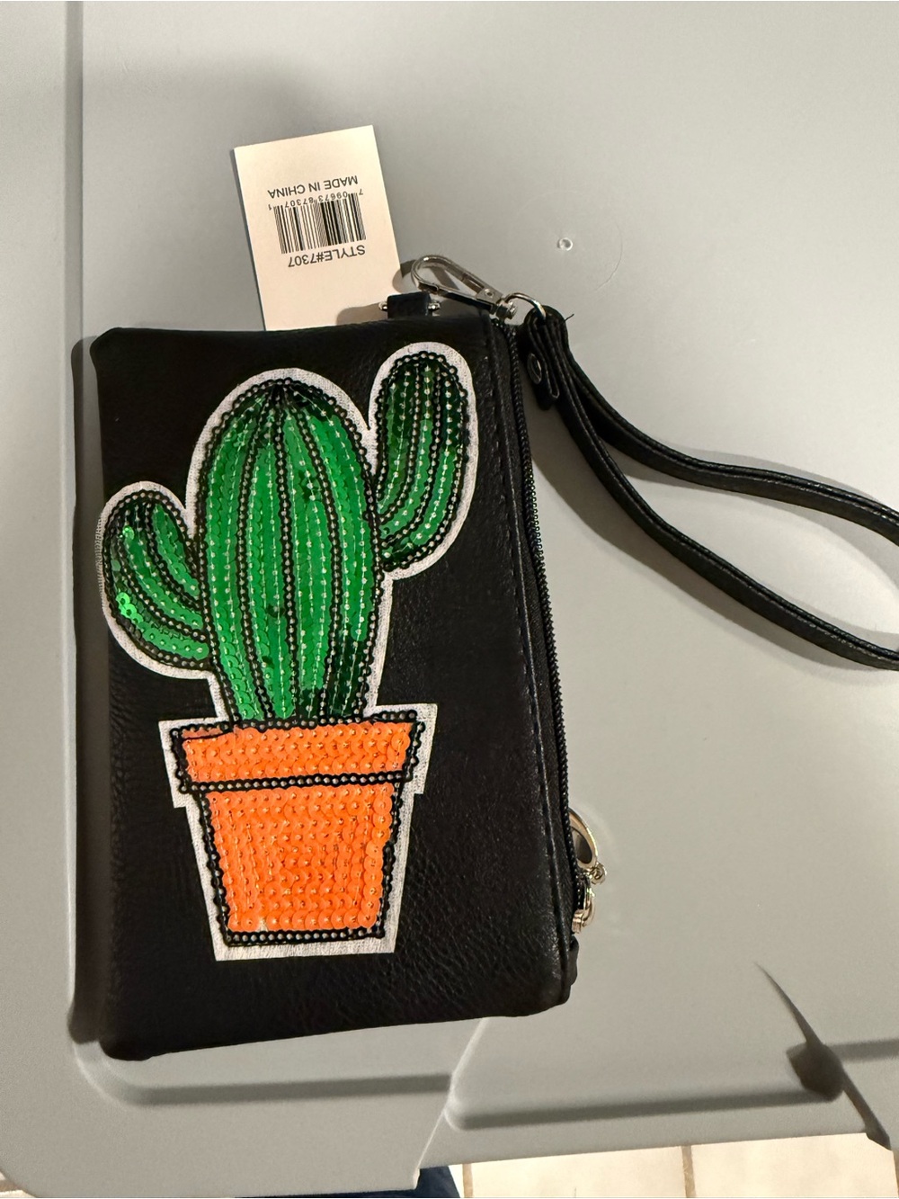Black Sequin Cactus Wristlet Clutch - Green & Orange